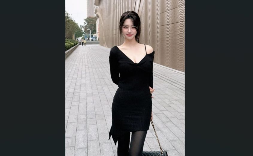 特有气质的人妻少妇屁股又圆润又翘后入是最爽的